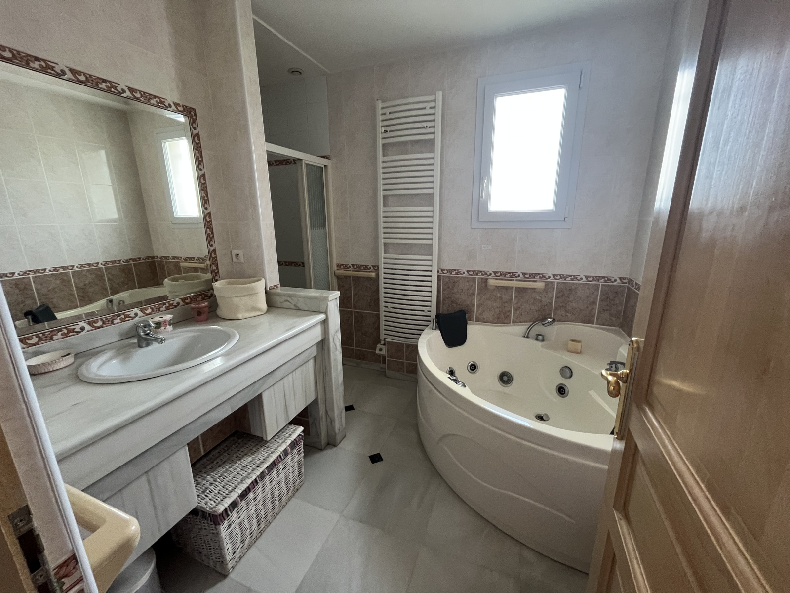 Image_, Maison / Villa, Bessan, ref :V0840