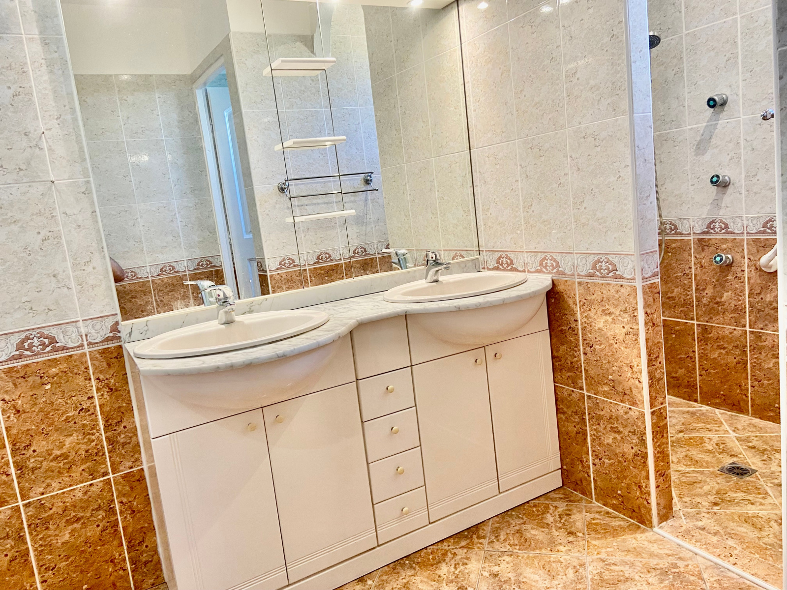 Image_, Maison / Villa, Vias, ref :5682