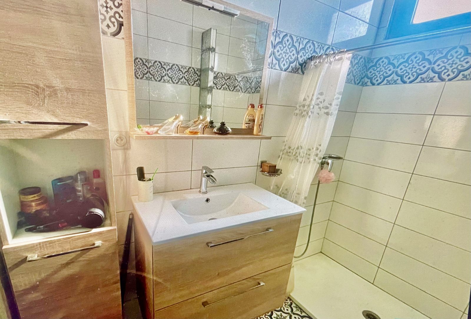 Image_, Immeuble, Vias, ref :5688