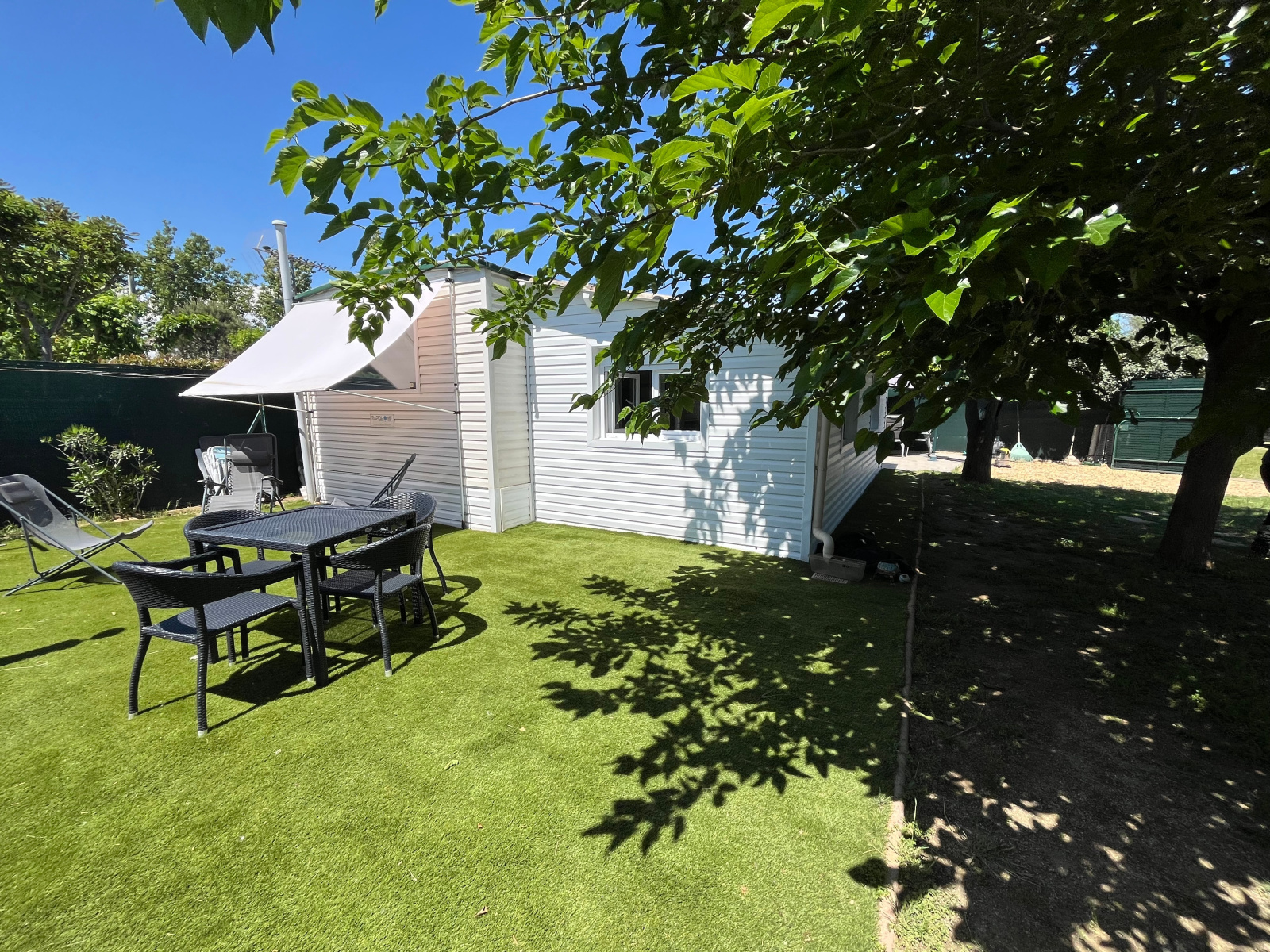 Image_, Terrain de loisir, Vias, ref :850